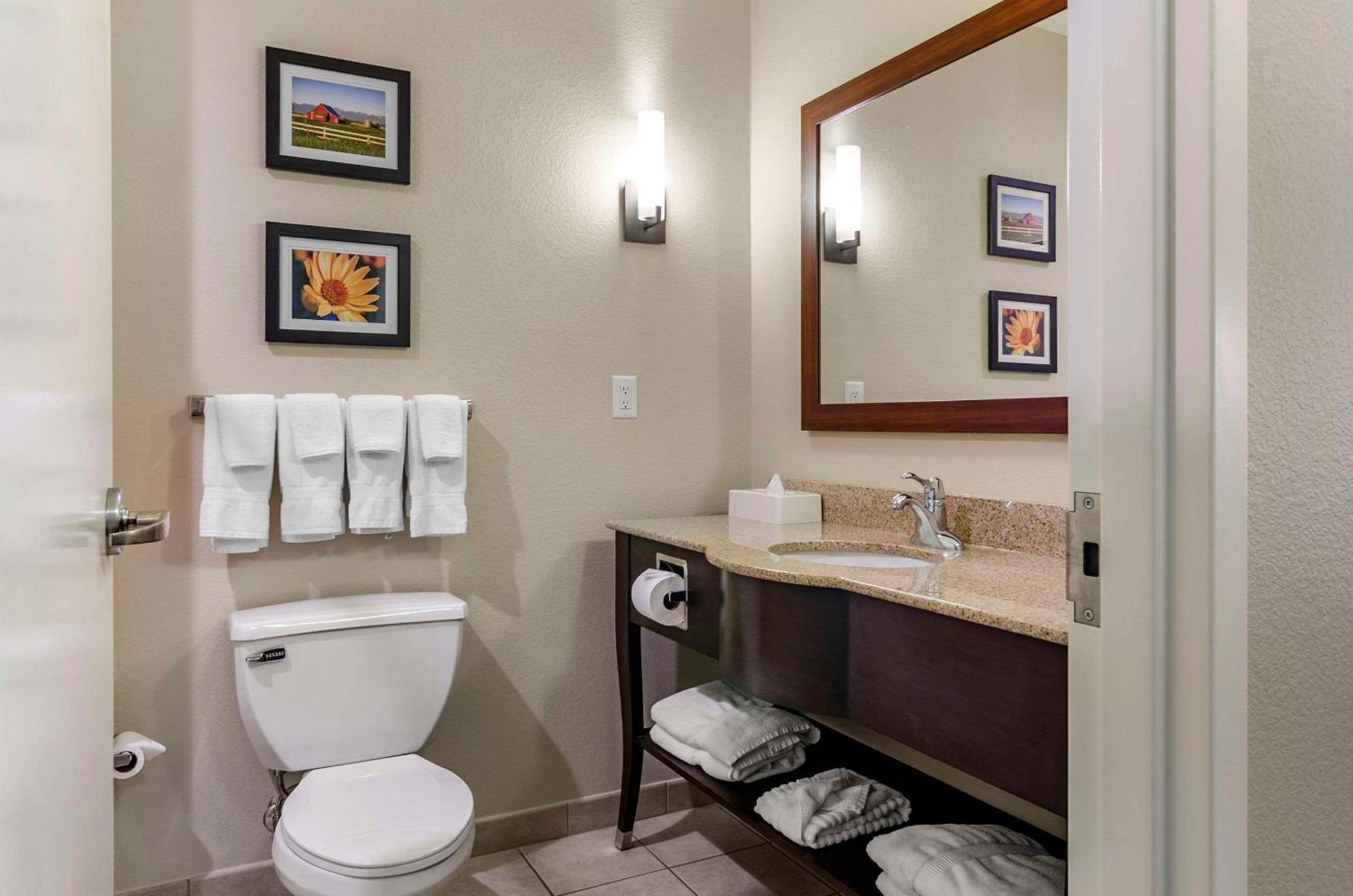 Comfort Suites Helena Airport מראה חיצוני תמונה