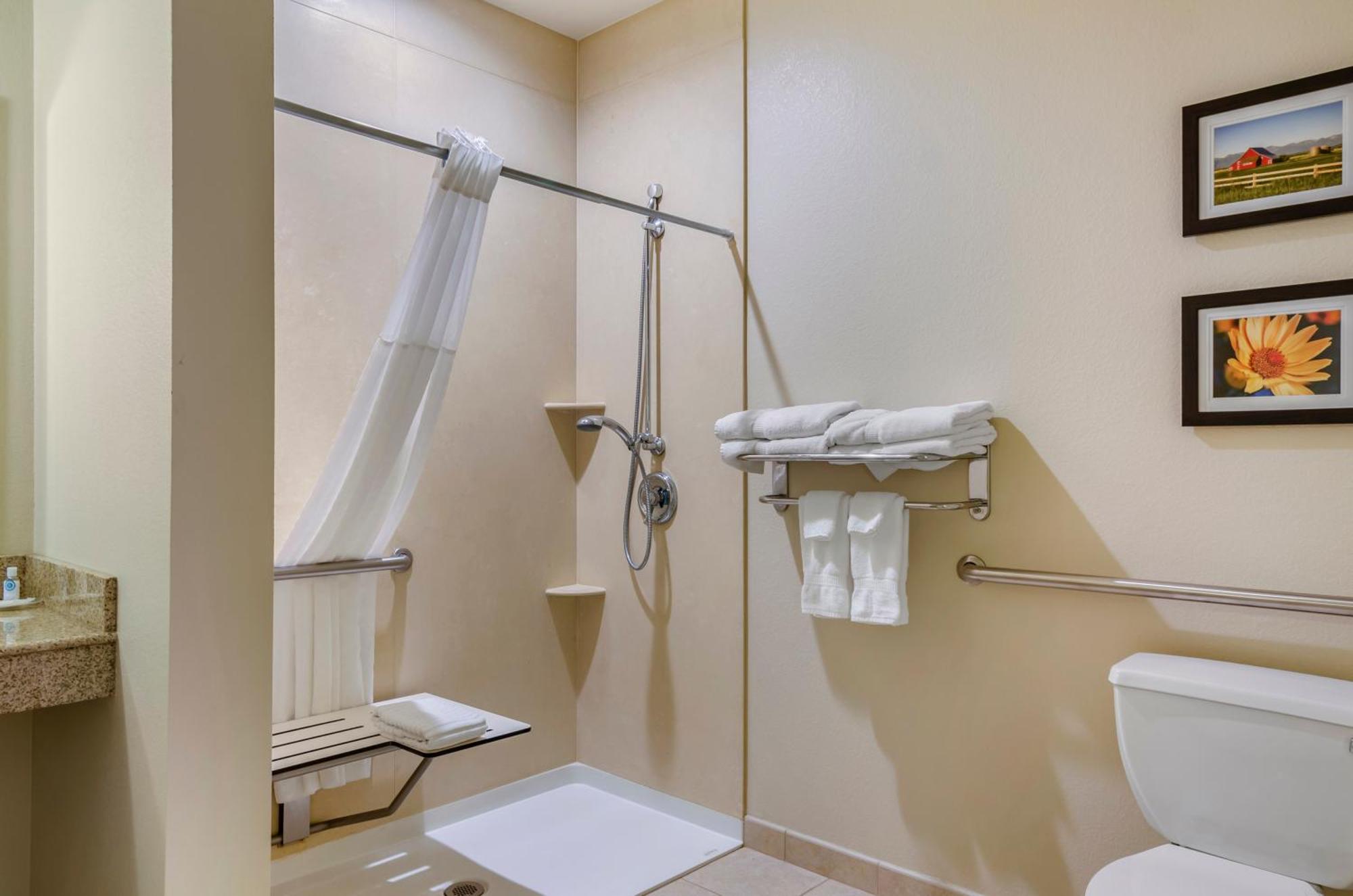 Comfort Suites Helena Airport מראה חיצוני תמונה